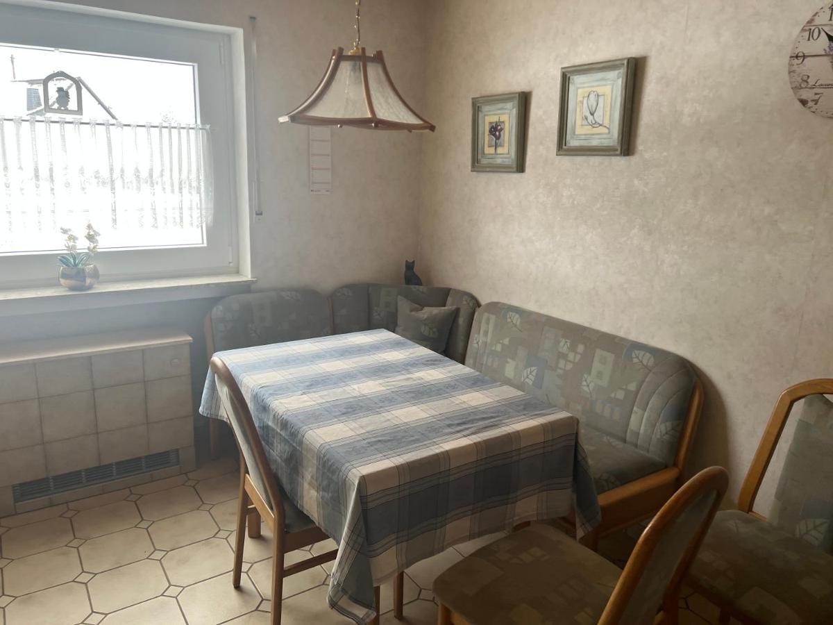 Ferienwohnungjahrsfeld Strassenhaus Εξωτερικό φωτογραφία