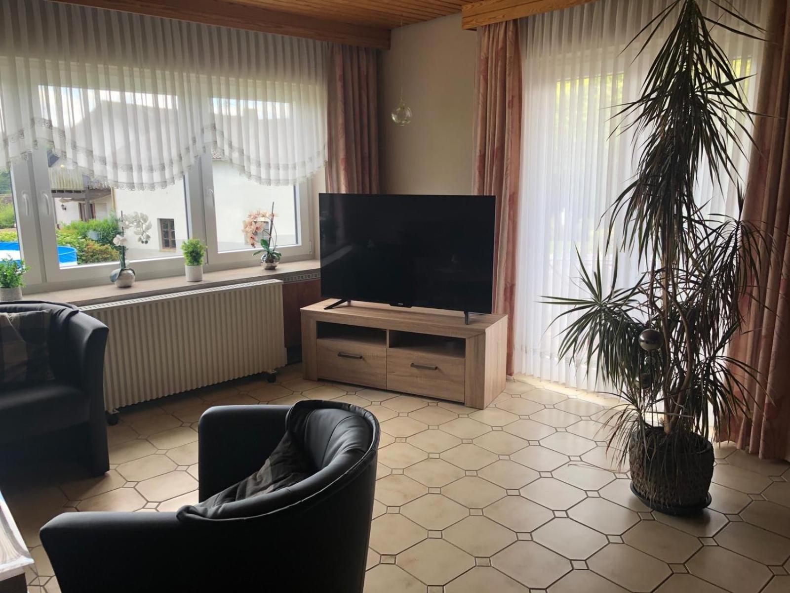 Ferienwohnungjahrsfeld Strassenhaus Εξωτερικό φωτογραφία
